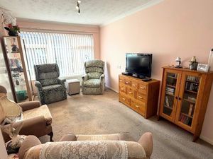 LOUNGE- click for photo gallery